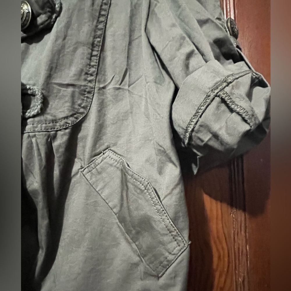 Double-Breasted Cropped Jacket - Picture 6 of 12